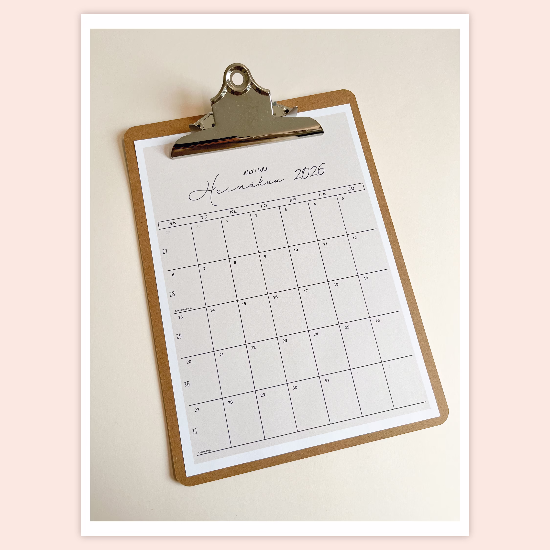 RUUDUKKO seinäkalenteri 2026 RAUHA valokuva